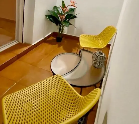 Historical Centre! Private Terrace & Gym-near Public Parking