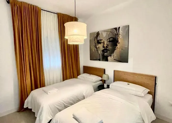 Appartamento Historical Centre! Private Terrace & Gym-near Public Parking
