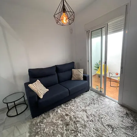 Apartmán Historical Centre! Private Terrace & Gym-near Public Parking *
